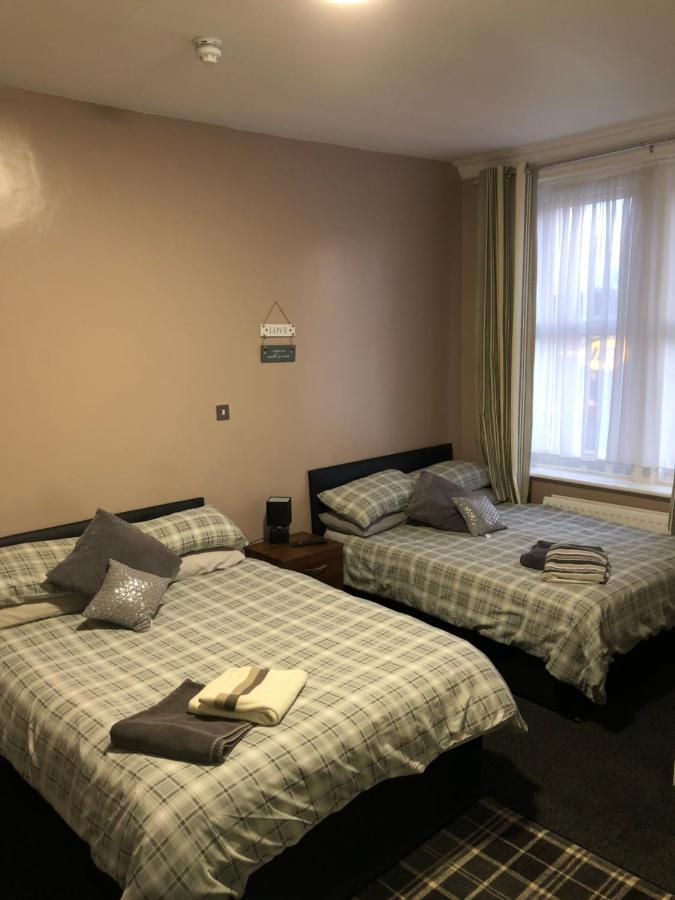 The Holystone Bar & Restaurant Hotel Forest Hall ภายนอก รูปภาพ
